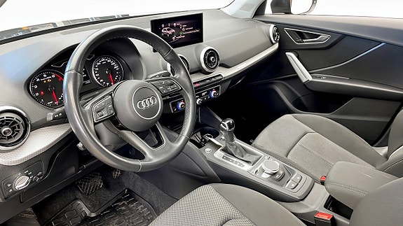 Audi Q2 7 of 13
