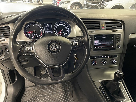 Volkswagen Golf I 6 of 8
