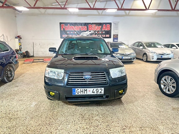 Subaru Forester 2 of 5