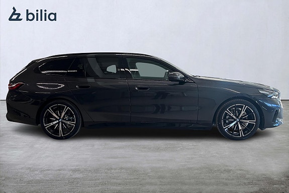 BMW 530e 15 of 18