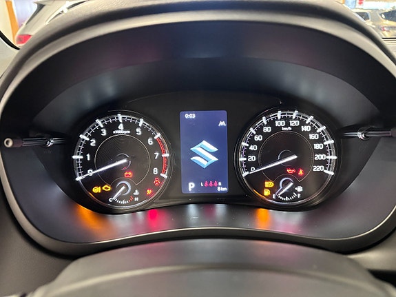 Suzuki S-Cross 8 of 15
