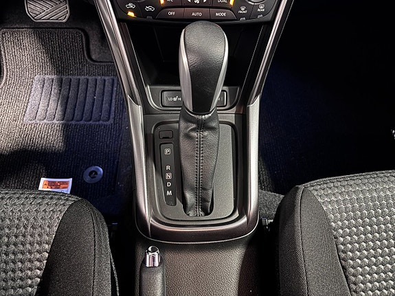 Suzuki S-Cross 11 of 15