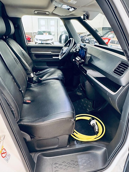 Volkswagen ID. Buzz 9 of 14