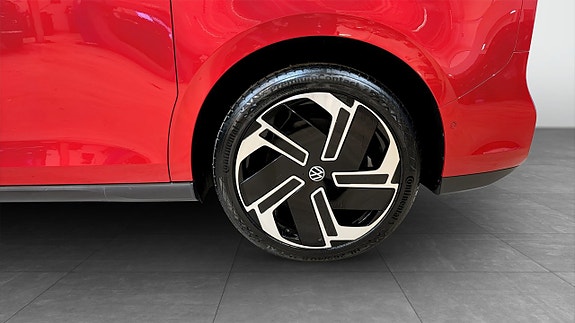 Volkswagen ID. Buzz 6 of 27
