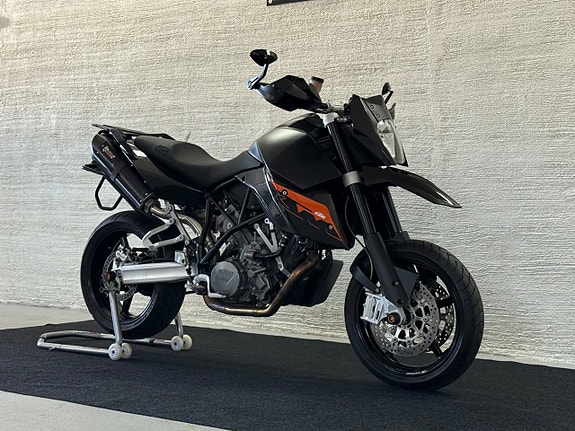 KTM 990 SM Mivv helsystem/Kolfiber/Välvårdad Ventiljustering gjort