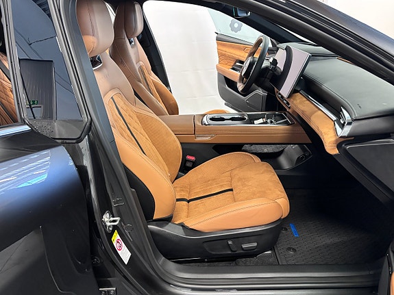 Mazda 6e 4 of 5