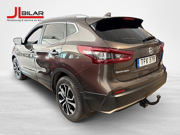 Nissan Qashqai 2 of 5