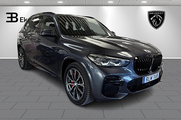 BMW X5 3 of 5