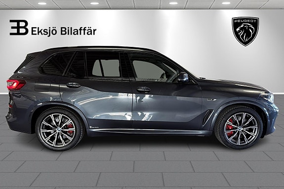 BMW X5 4 of 5