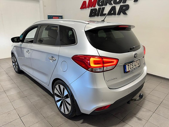 Kia Carens 17 of 19