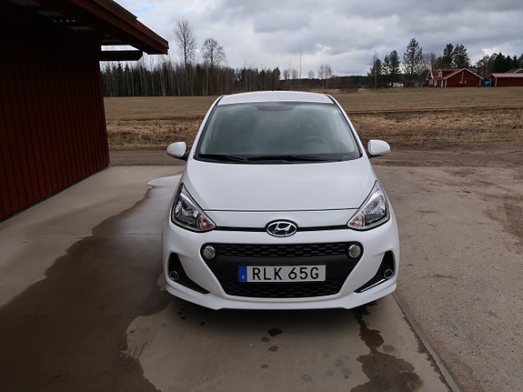 Hyundai i10 5 of 5