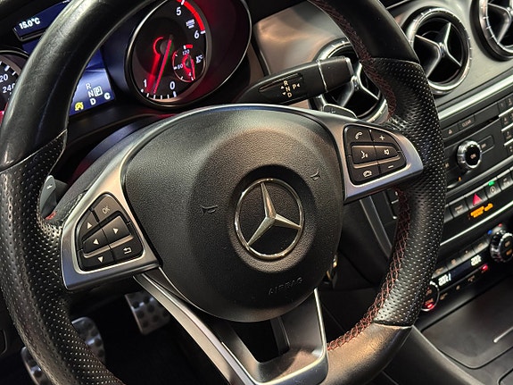 Mercedes-Benz CLA220 d 17 of 27