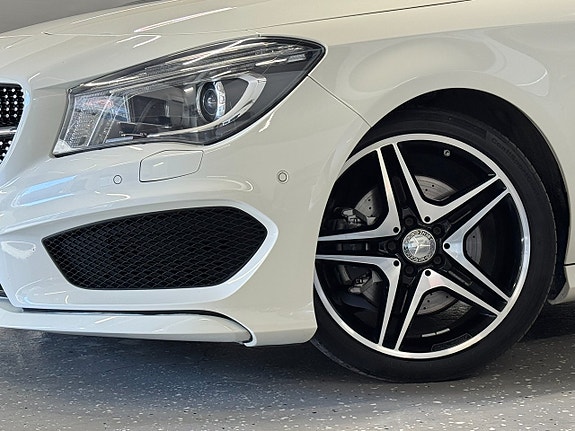 Mercedes-Benz CLA220 d 9 of 27