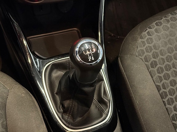 Opel Corsa 12 of 27