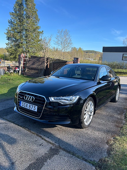 Audi A6 2 of 11