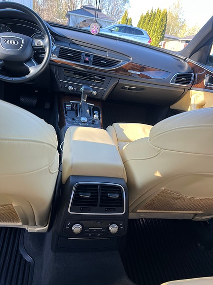 Audi A6 8 of 11