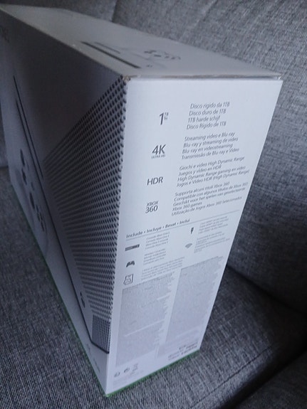 Product image 9 of 10