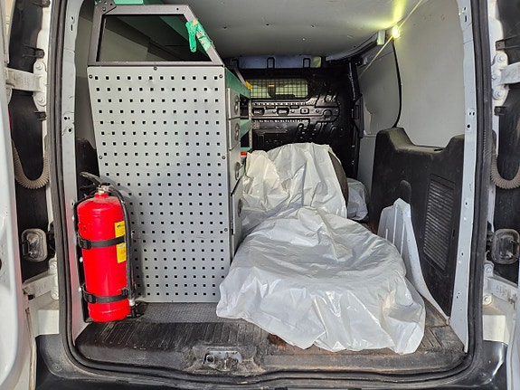 Ford Transit Connect 10 of 11
