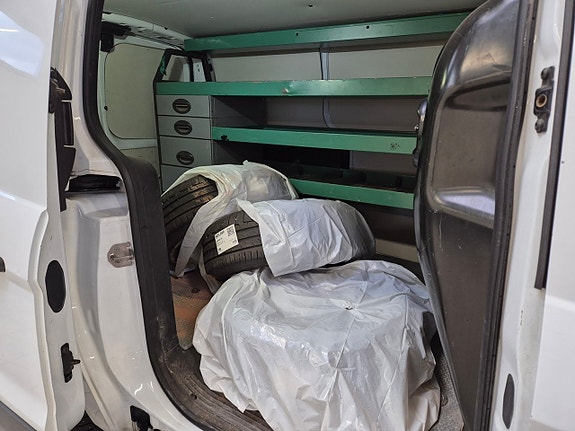 Ford Transit Connect 11 of 11