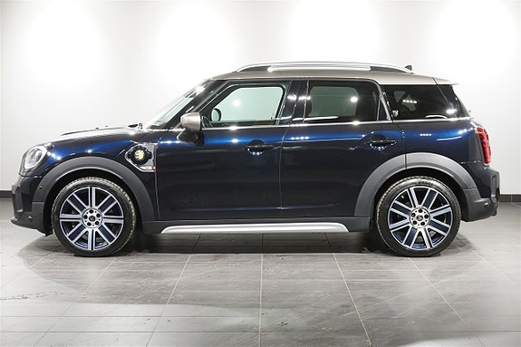 MINI Countryman Cooper SE 3 of 5