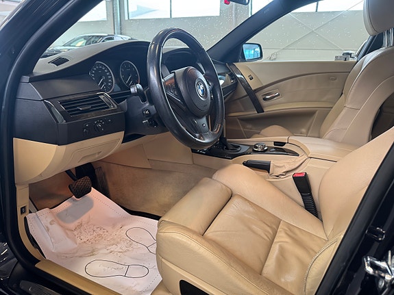 BMW 550i 5 of 10
