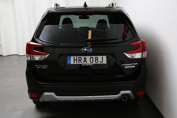 Subaru Forester 7 of 28