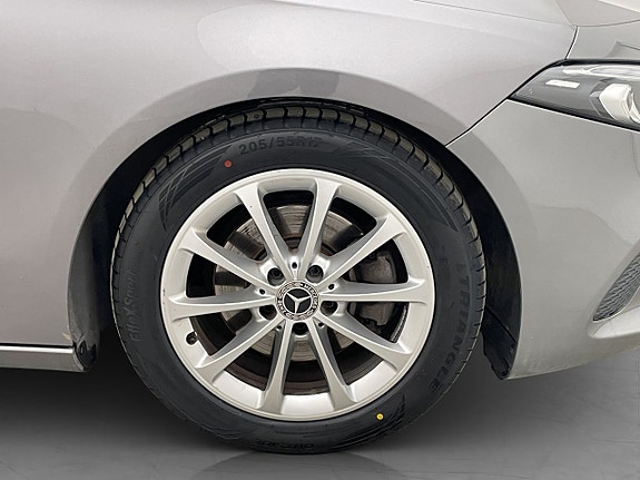Mercedes-Benz A200 27 of 27