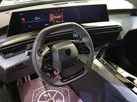 Peugeot 3008 10 of 12