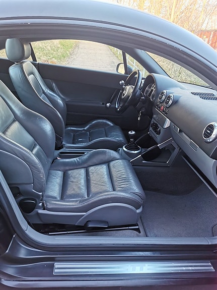 Audi TT 5 of 5