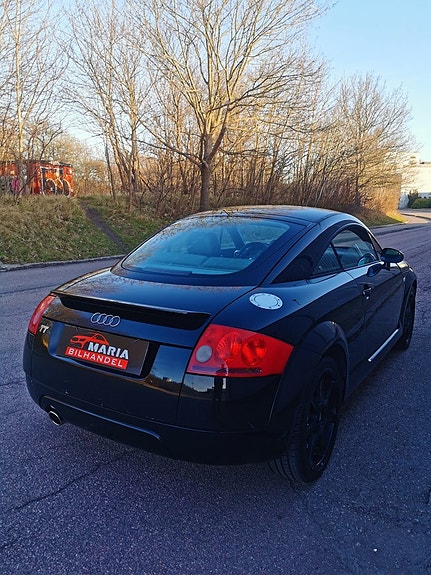 Audi TT 6 of 11