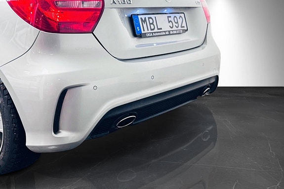 Mercedes-Benz A180 7 of 13