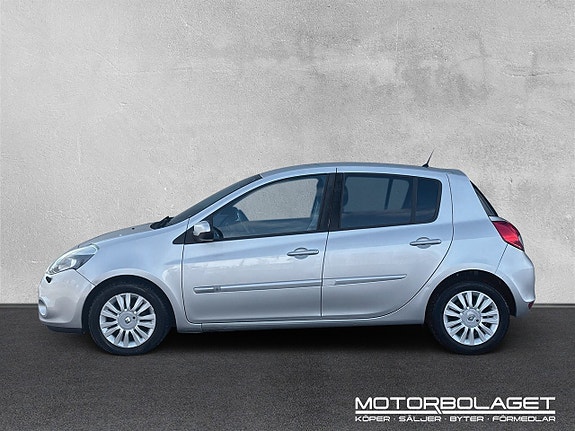 Renault Clio 2 of 5
