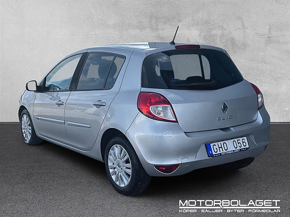 Renault Clio 3 of 5