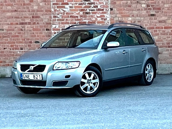 Volvo V50