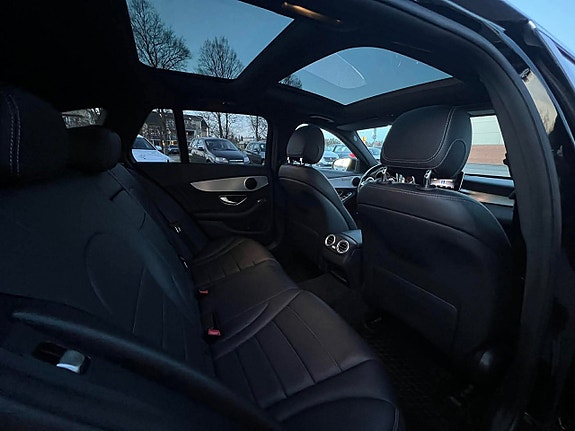 Mercedes-Benz C220 d 18 of 26