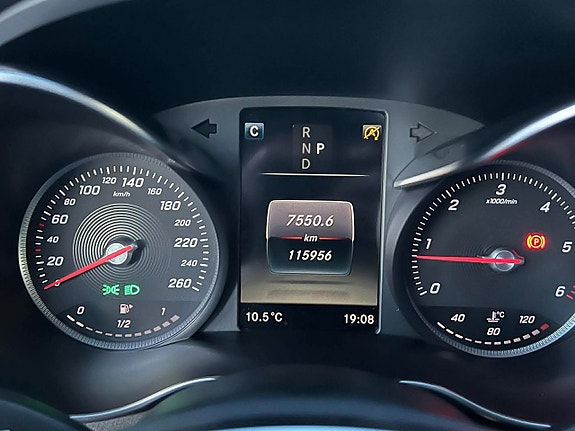 Mercedes-Benz C220 d 22 of 26