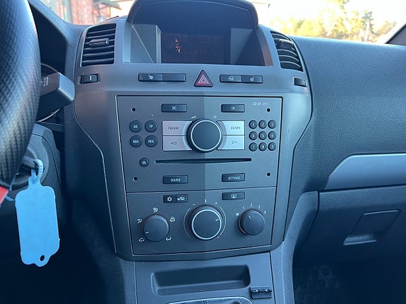 Opel Zafira 18 of 18