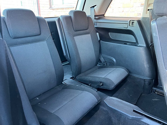 Opel Zafira 16 of 18