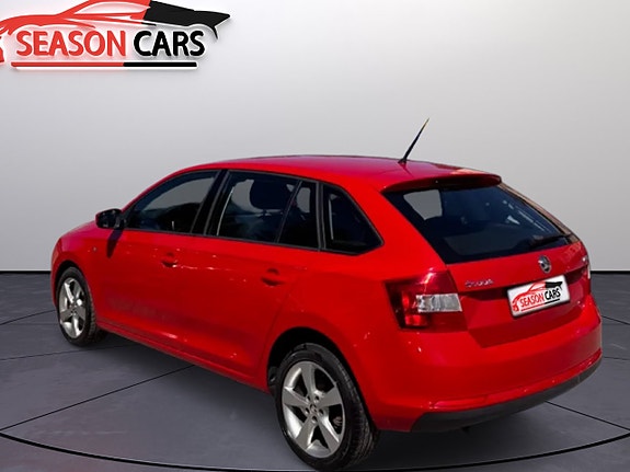 Skoda Rapid Spaceback 2 of 5