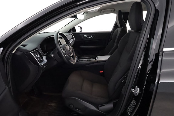 Volvo V60 11 of 26