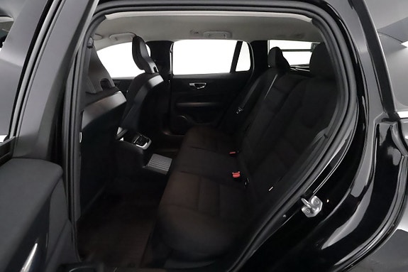 Volvo V60 12 of 26