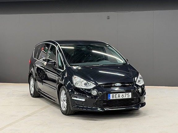 Ford S-MAX 5 of 5