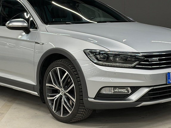 Volkswagen Passat Alltrack 5 of 5
