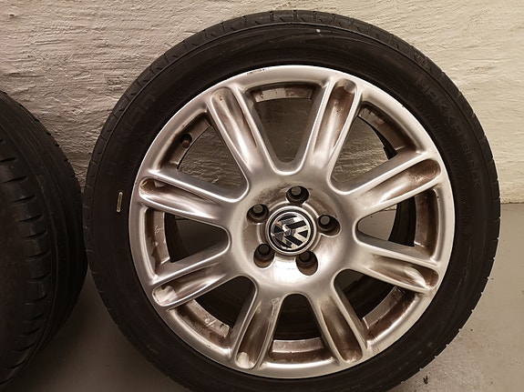 Product image 18 of 42