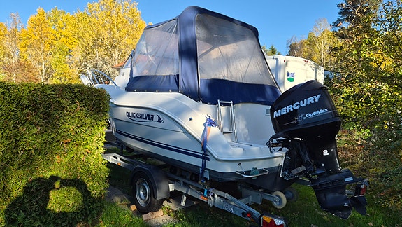Quicksilver 540 active cabin cruiser 6 of 9