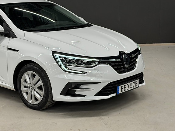 Renault Megane IV 5 of 5