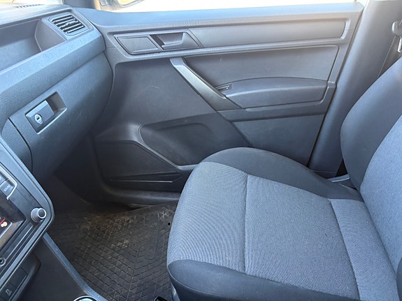 Volkswagen Caddy Maxi 10 of 10