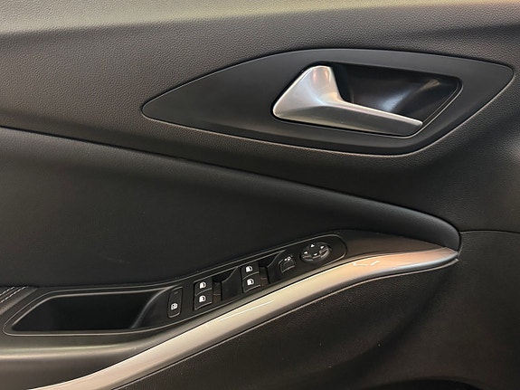 Opel Grandland X 18 of 20