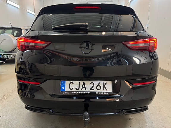 Opel Grandland X 8 of 20