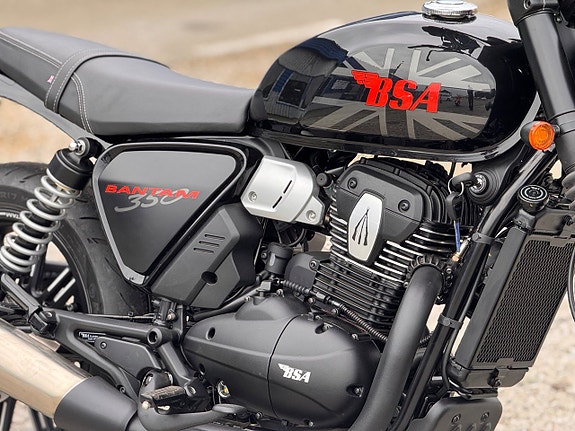 BSA Bantam 350 Barell Black Union Jack Tank 3 of 7